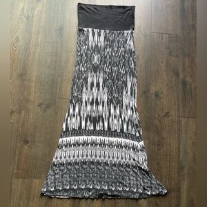 Full Tilt skirt
